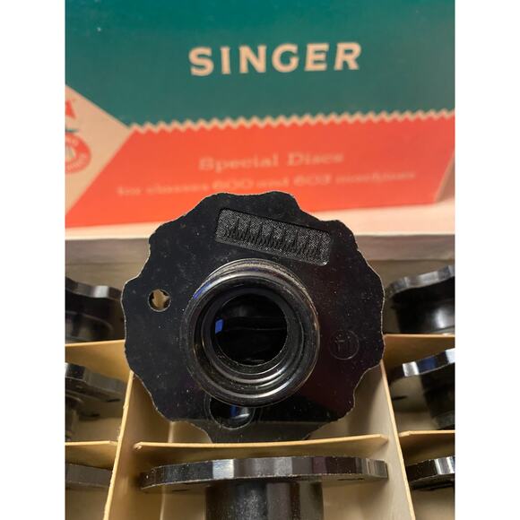 VTG  Box of 12 Special Discs for Decorative Stitching Classes 600 & 603 machine - Picture 7 of 12